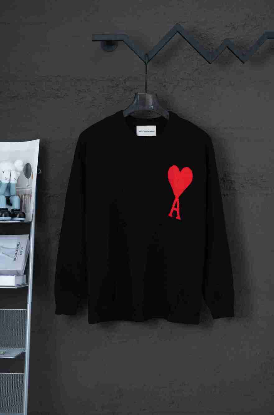 AMI Paris Black Unisex Red Heart‑A Crewneck Sweater